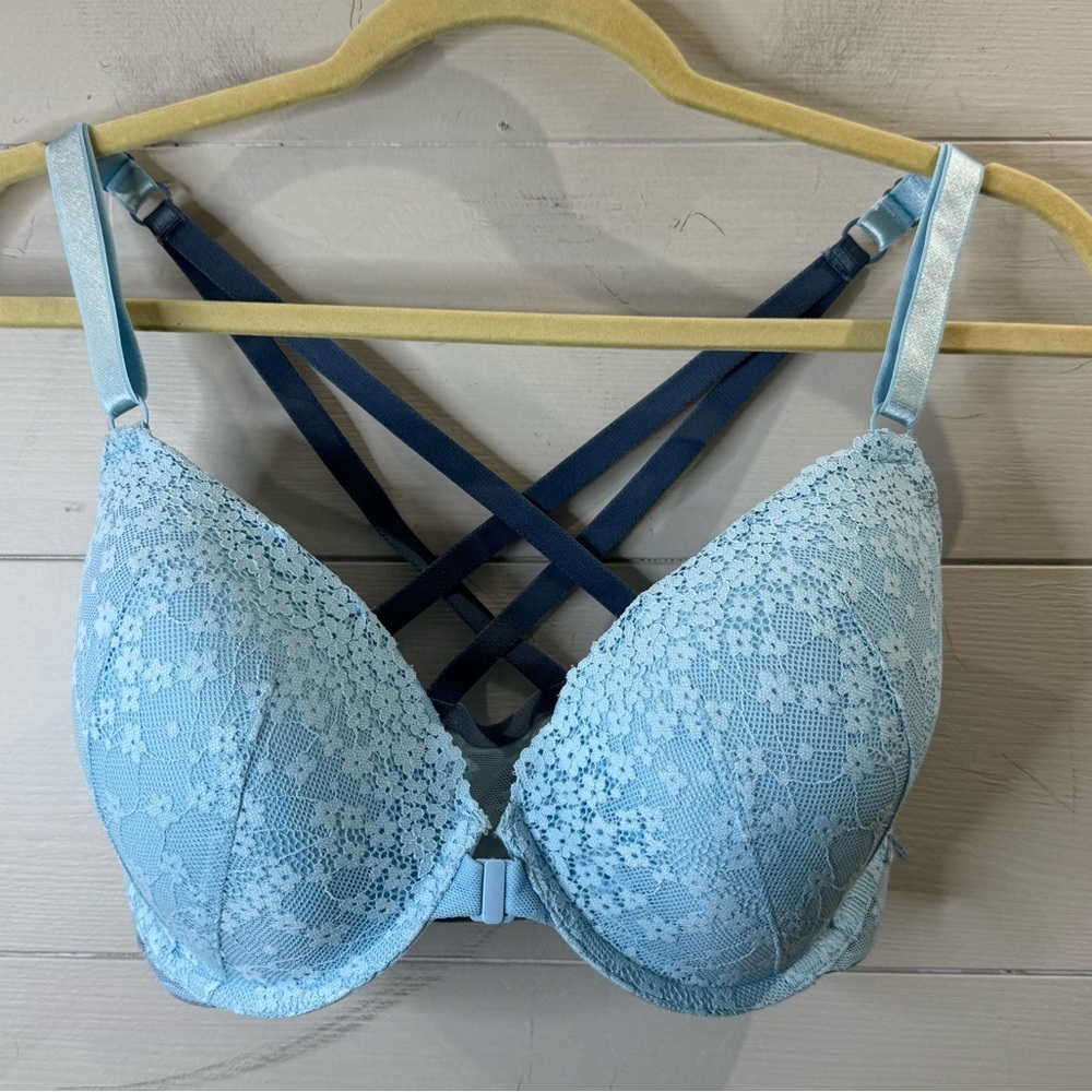 Victoria's Secret Light Blue Lace Push-Up Bra with Navy Strappy Back
